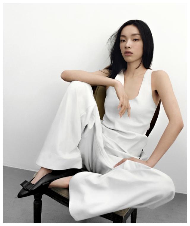 刘柏辛性感优雅