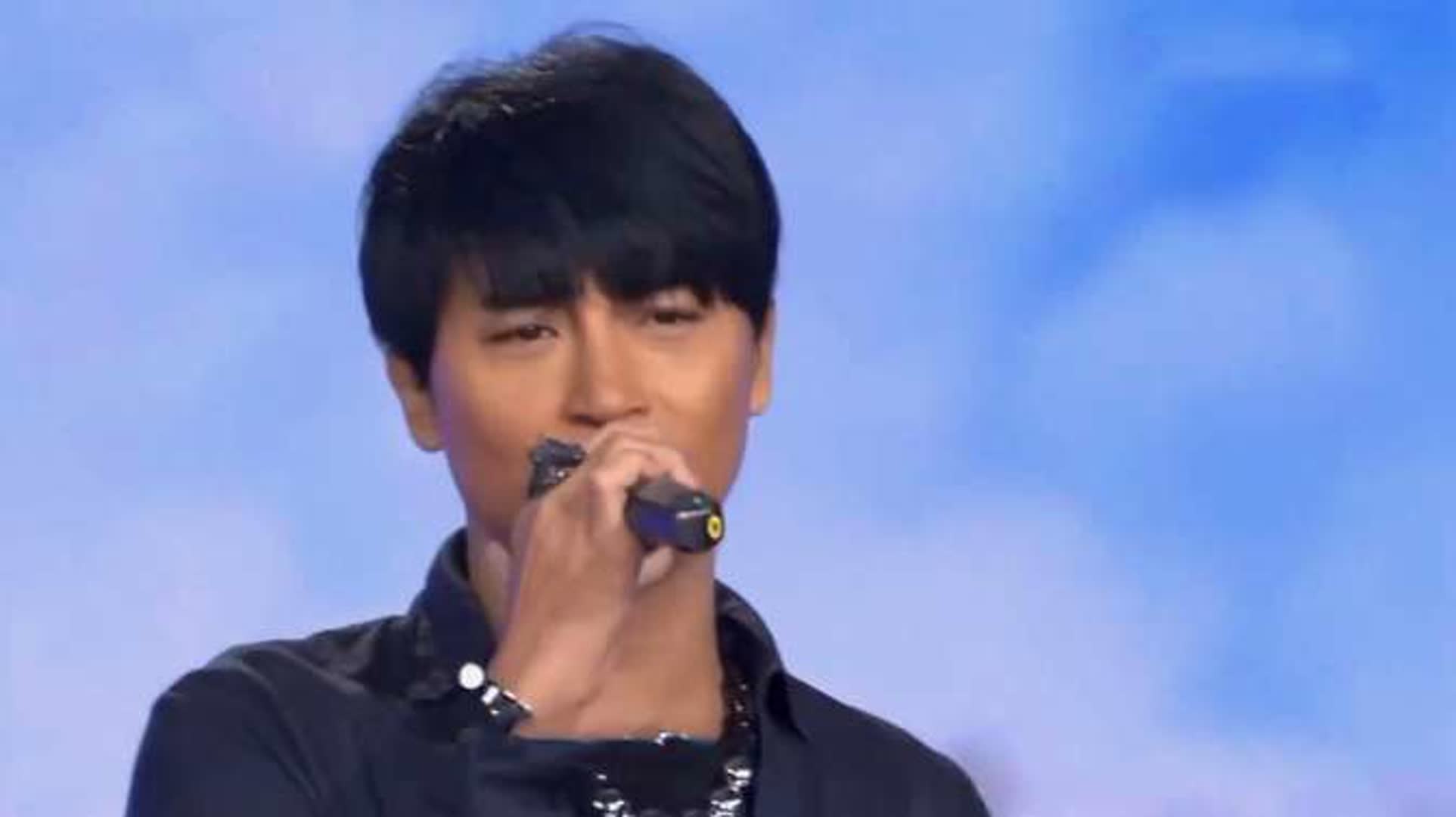 没了奇葩造型的陈志朋，演唱《祝你一路顺风》，这唱功太“绝”了