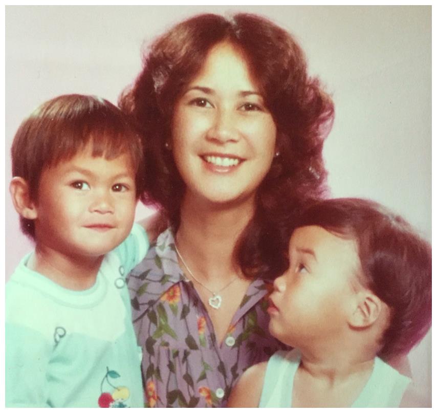 许冠杰与太太童话式相恋50年,五年遥距爱恋靠每日写情书维系