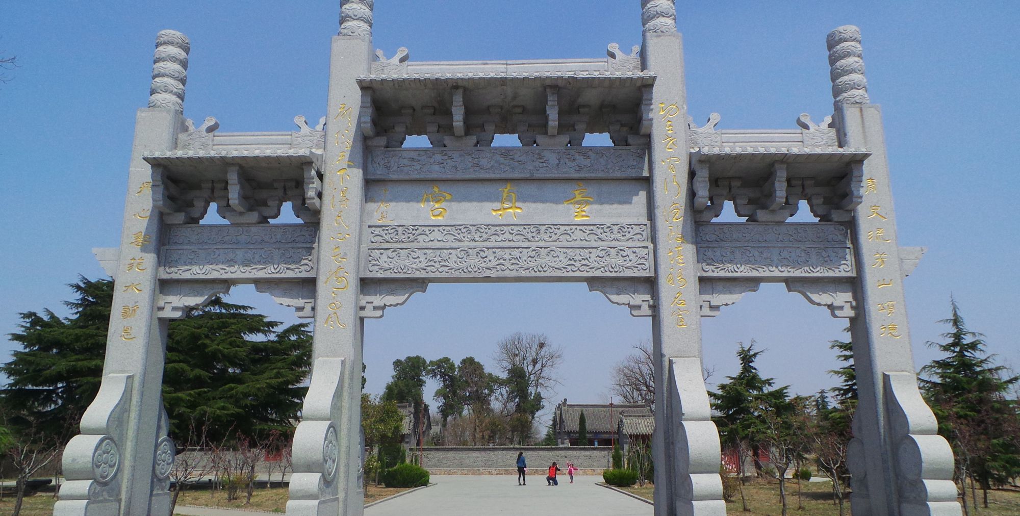 青岛童真宫,相传始建于汉代,有1800余年的历史