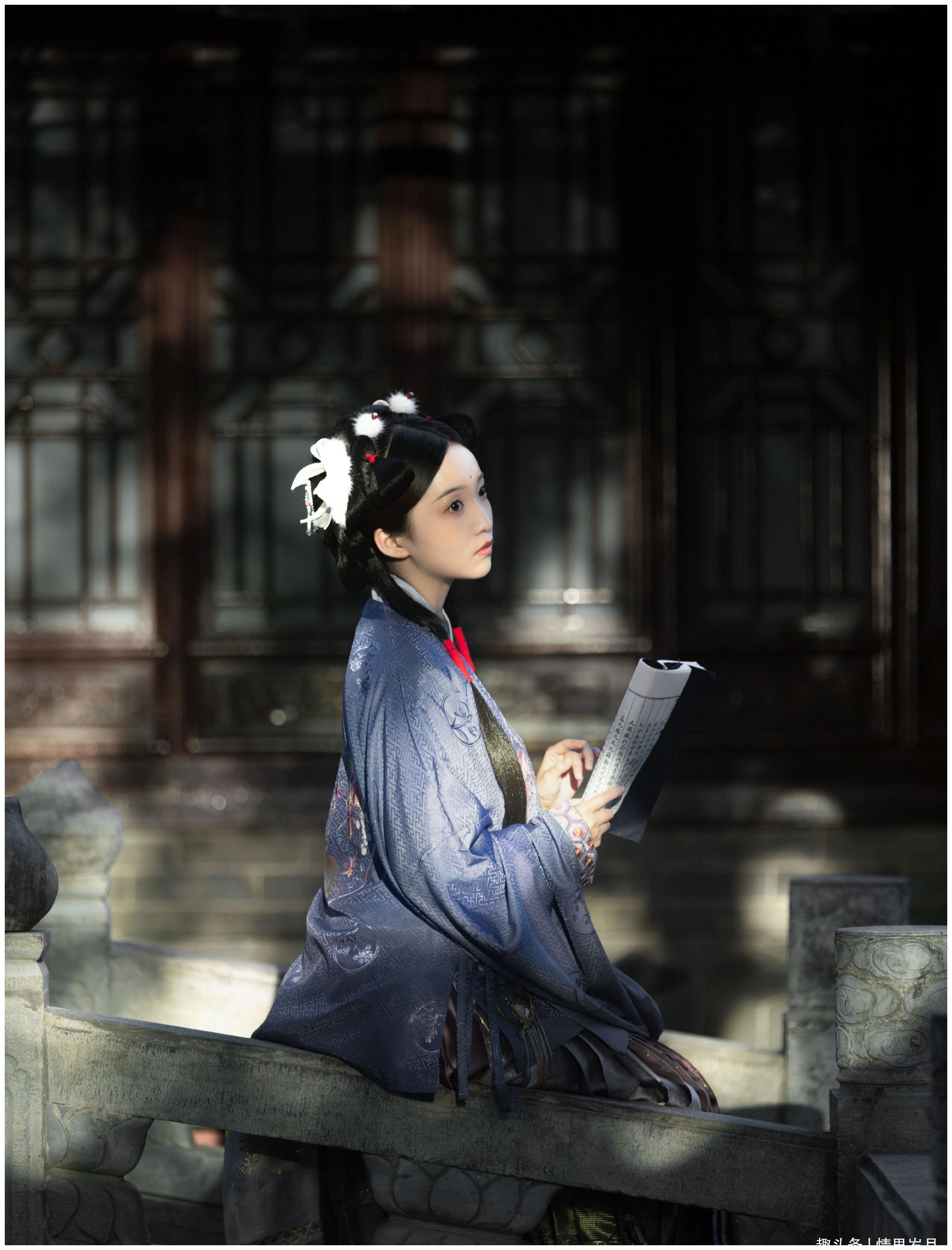 你在我的故事里看到了别人的美|故事|戏子|柳梦梅_新浪新闻