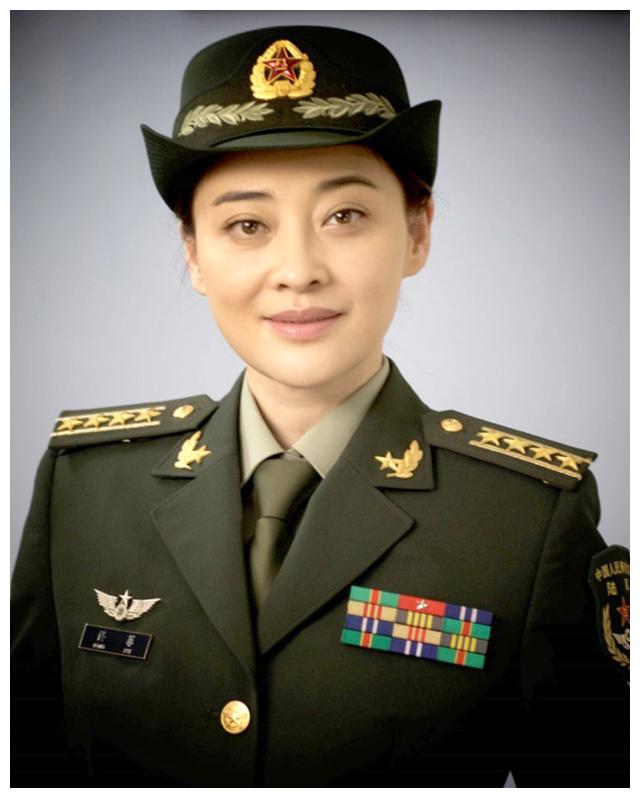 这可能是最符合梅婷气质的一部剧了|蓝军出击|梅婷|政委_新浪新闻