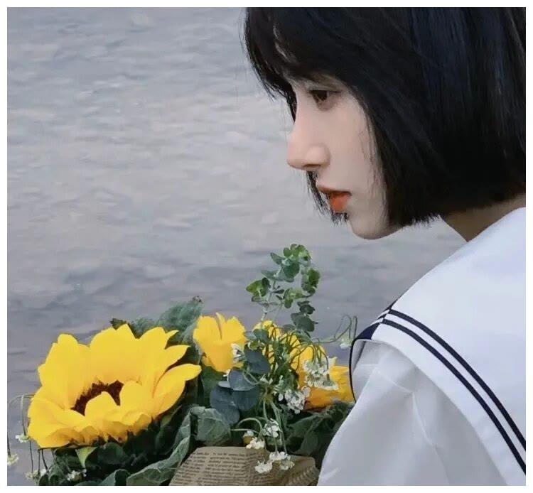 第797期女生头像1007优美高质量侧颜女生头像