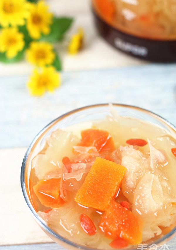 银耳红枣炖木瓜的简单家常做法|红枣|银耳|木瓜_新浪新闻