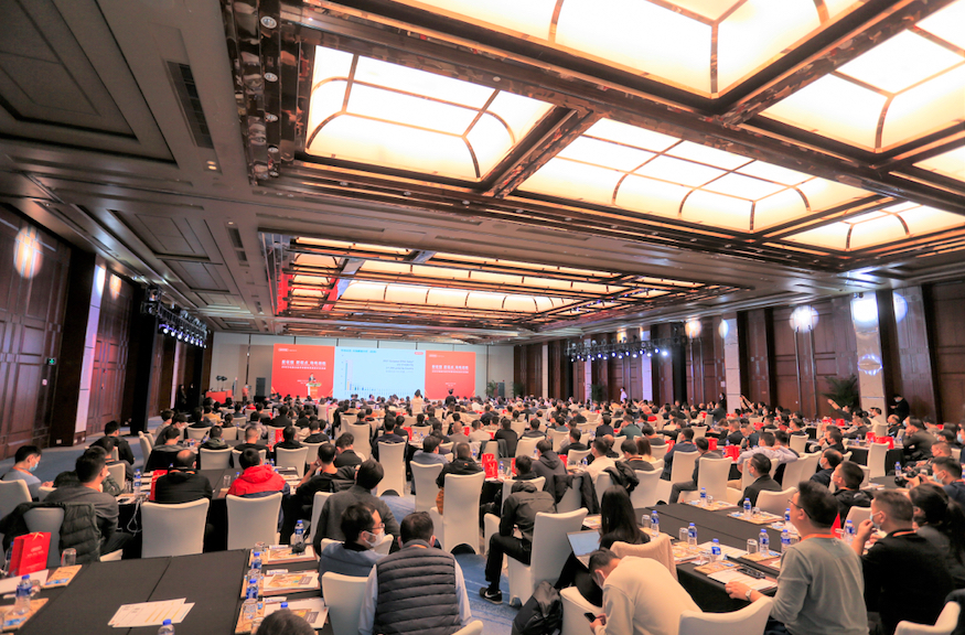 政府企业会议室可以挂毛主席像吗