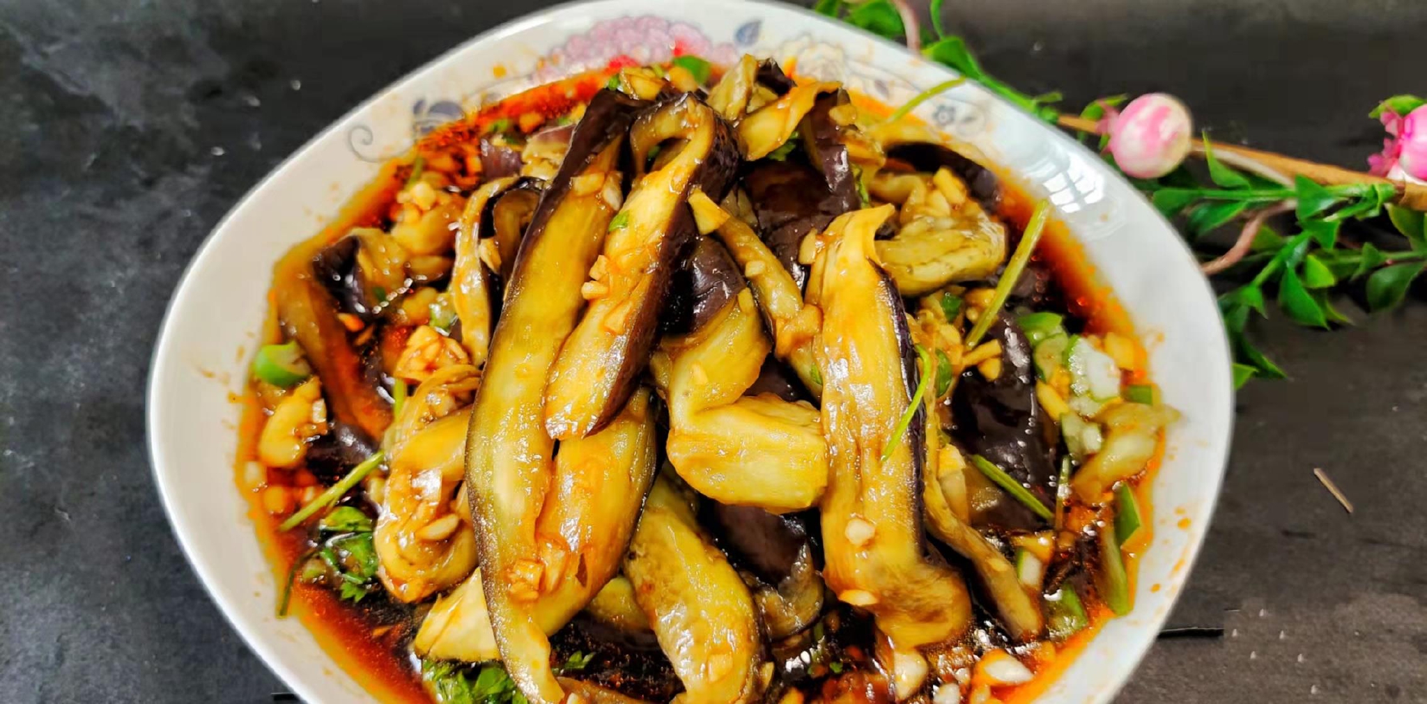 春天 碰到此菜再贵也要吃 天然花青素高 助你容颜如玉过春天 抗氧化 花青素 茄子 新浪新闻