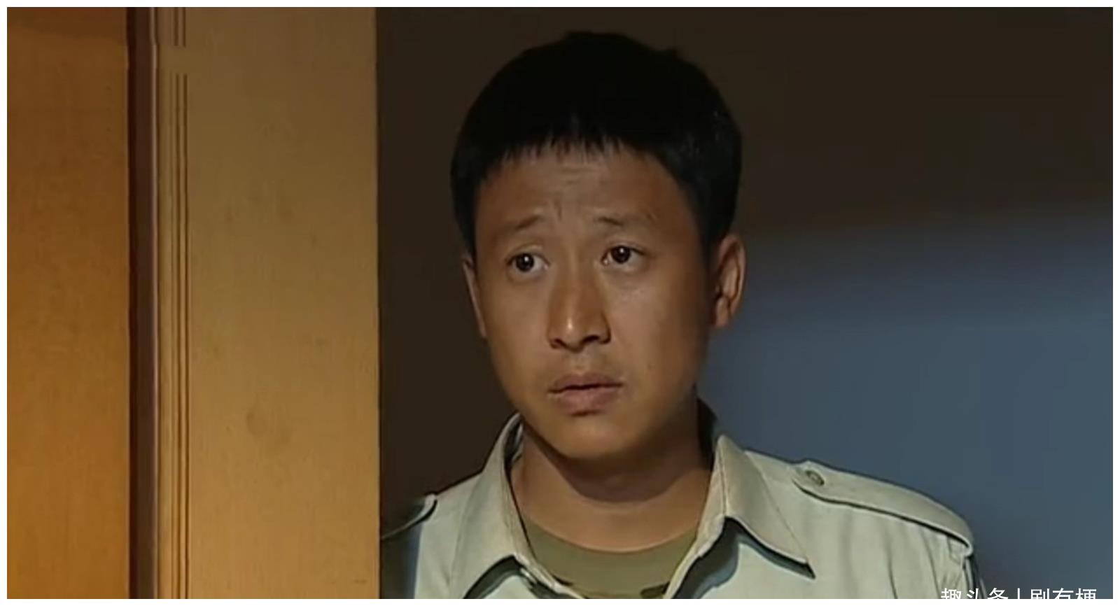 许三多的人缘有多好史今袁朗以及高城一大帮人抢着帮他