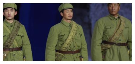 《长津湖》首日打破5项票房纪录,由三大导演执导,怪不得那么牛休闲区蓝鸢梦想 - Www.slyday.coM 《长津湖》首日打破5项票房纪录,由三大导演执导,怪不得那么牛休闲区蓝鸢梦想 - Www.slyday.coM