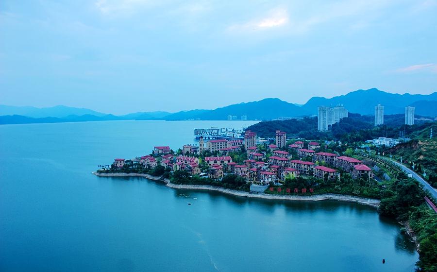 黄山脚下新旅游亮点皖南第一渔村太平渔村宜居宜游的恬静乡村