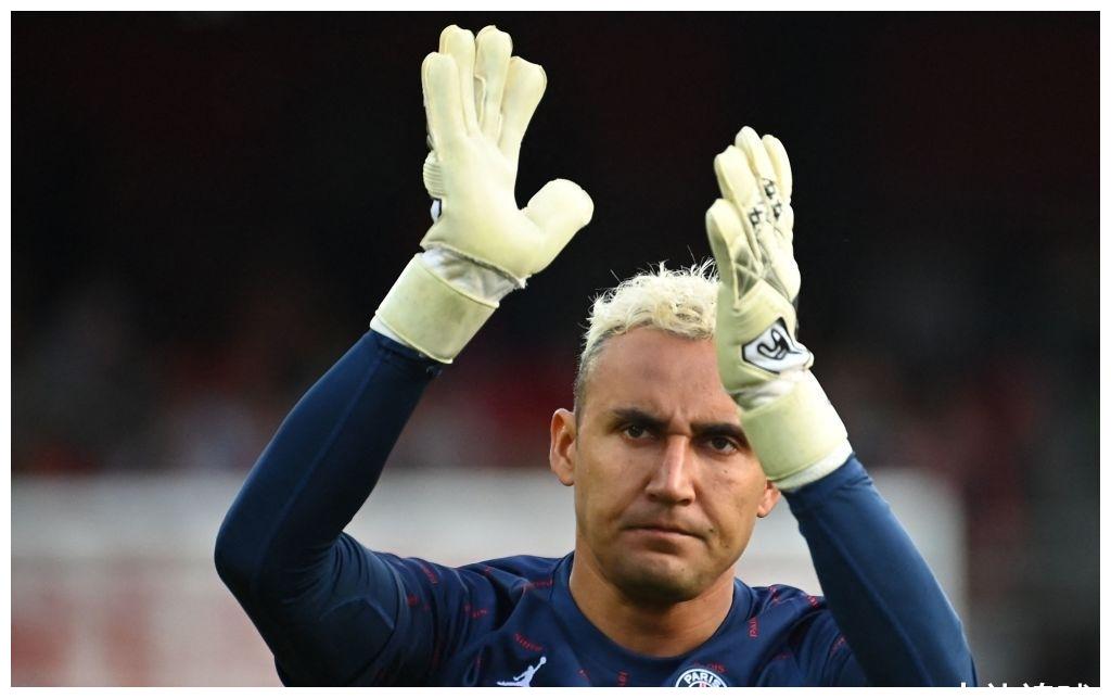 4场比赛丢7球巴黎防守堪忧梅西多纳鲁马有望下一轮上演首秀