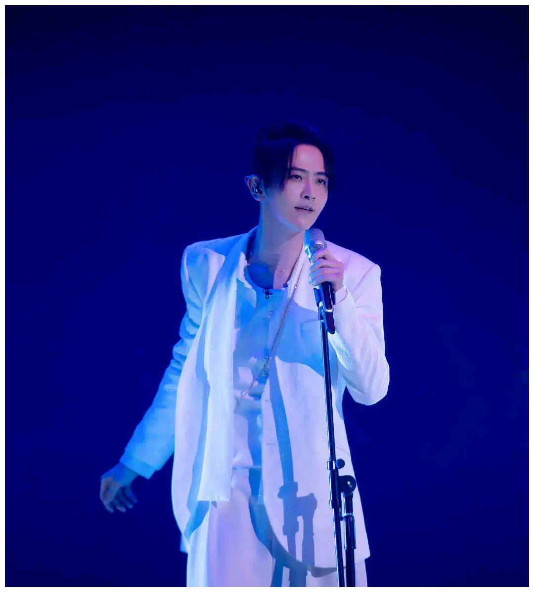 《披荆斩棘的哥哥》已淘汰四人,刘端端注定当炮灰,他是最大休闲区蓝鸢梦想 - Www.slyday.coM 《披荆斩棘的哥哥》已淘汰四人,刘端端注定当炮灰,他是最大休闲区蓝鸢梦想 - Www.slyday.coM