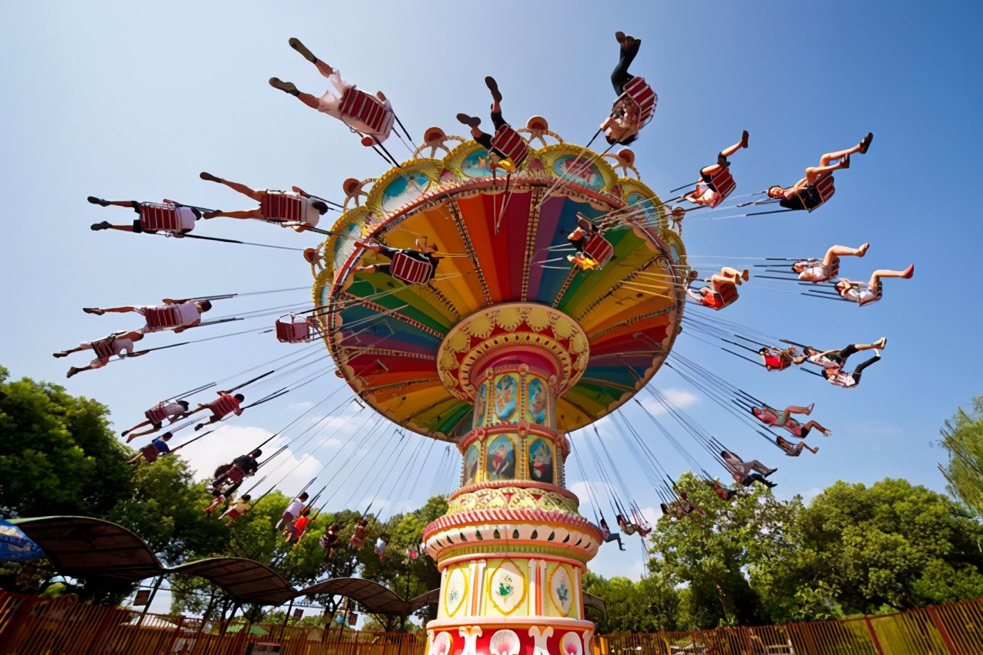 西安一顶级乐园走红,距市中心47公里,耗资1.3亿门票仅48