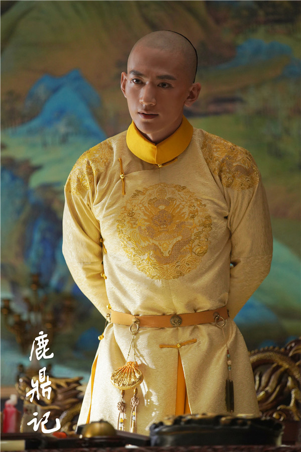 张天阳新剧《鹿鼎记》播出 俊朗清逸演绎"小玄子"康熙