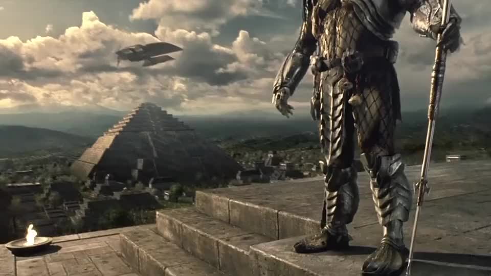 科幻电影金字塔顶端的外星种族战士的狩猎场