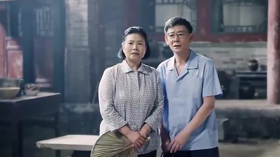 情满四合院:二大爷等着官复原职,怎料被许大茂替代,扎心了