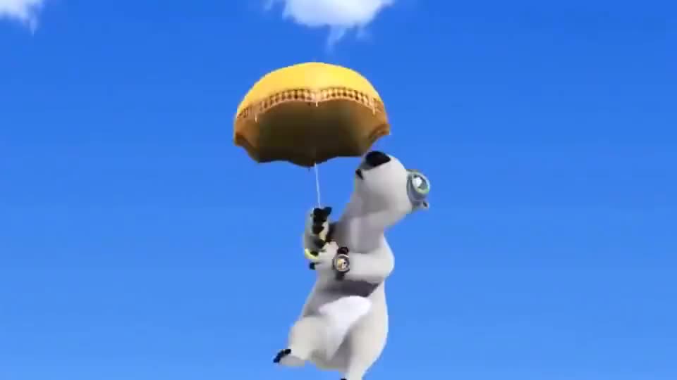 倒霉熊:笨熊学跳伞,不料掉进牛粪里!