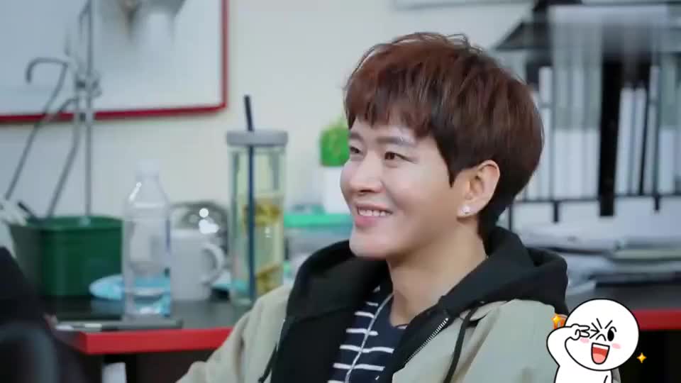 张翰太会了,追妹技能满分,黄宥明:这张脸哪个女孩不心动?