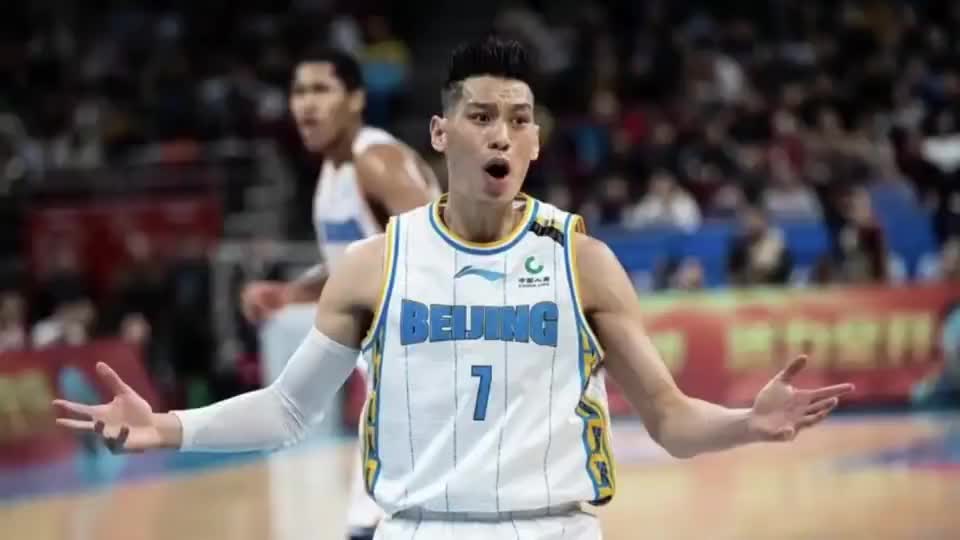 经纪人：林书豪效力CBA期间确实遭遇恐吓，再往里突就废了他