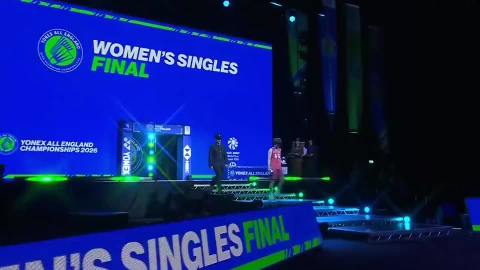 2-0！王祉怡赢下安洗莹夺冠，终结对决10连败，振臂高呼起来