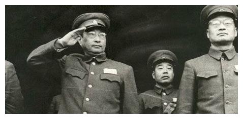 陈赓腿伤严重，差点被截肢，苦苦哀求之下才保住了左腿休闲区蓝鸢梦想 - Www.slyday.coM