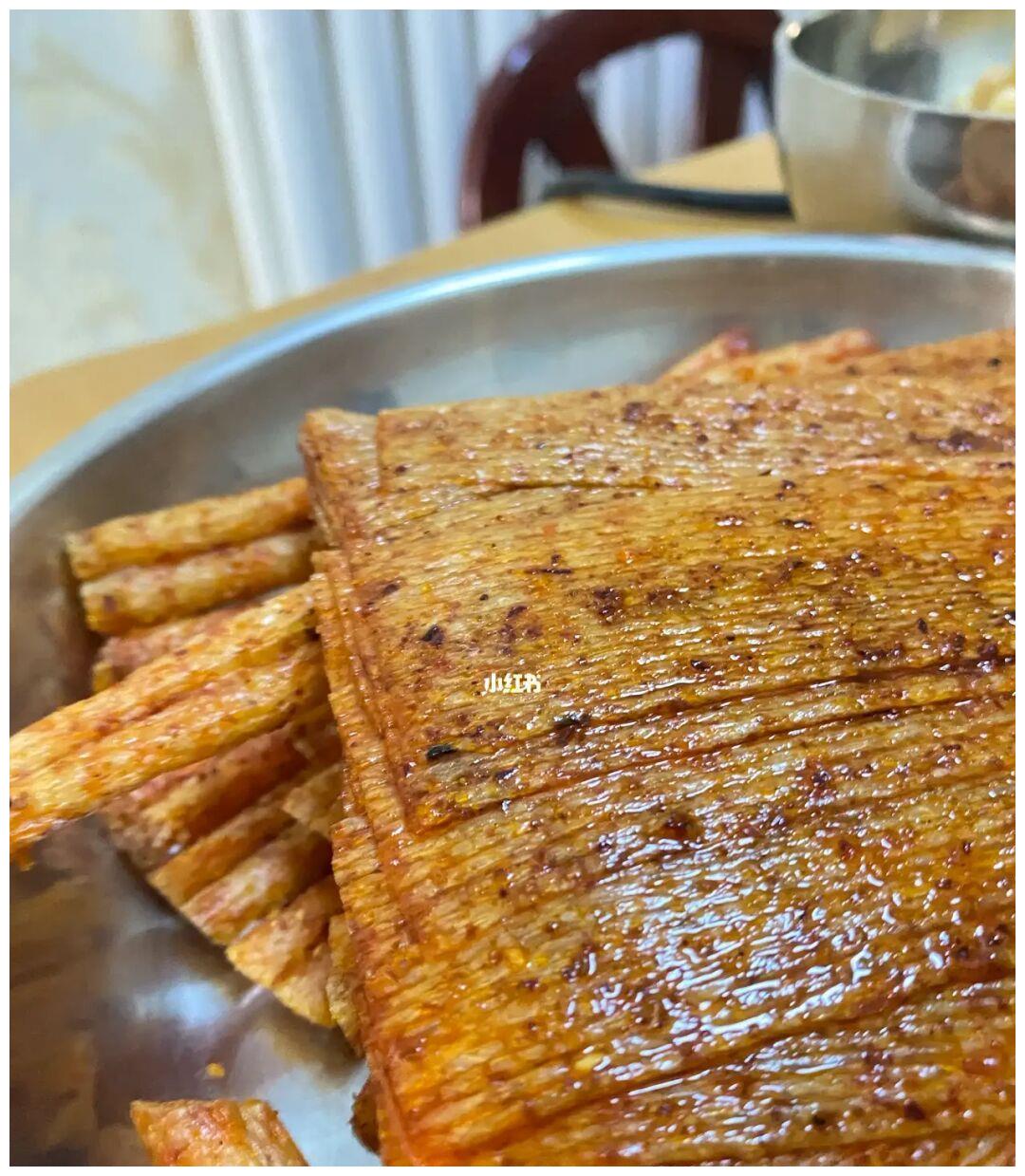 东北孩子小时候吃的5大辣条，90后的童年回忆，现在不好找了休闲区蓝鸢梦想 - Www.slyday.coM