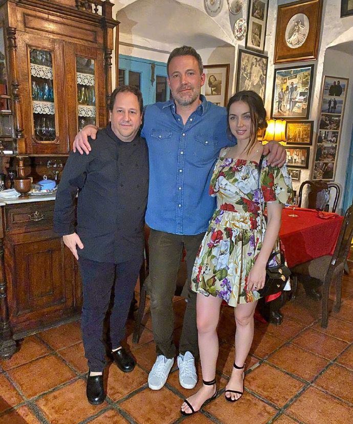 不过已经离婚6年多,对方是西班牙男演员马克·卡罗特