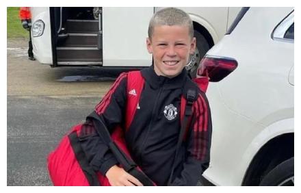 虎父无犬子鲁尼儿子上演大四喜