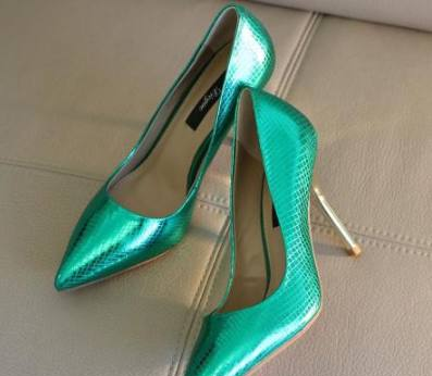 十二星座专属绿色高跟鞋,金牛座唯美大气,双鱼座油光锃亮!