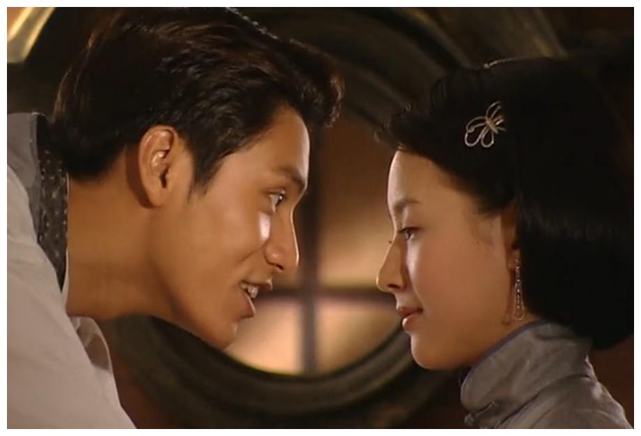 《金粉世家》大结局:金燕西改名做了演员,拍两部电影隐射冷清秋