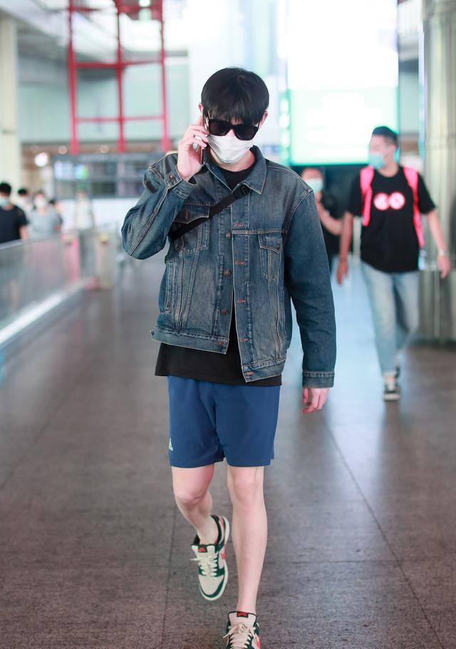 辛云来贡献荧幕初吻,全程不知所措_高清图集_新浪网