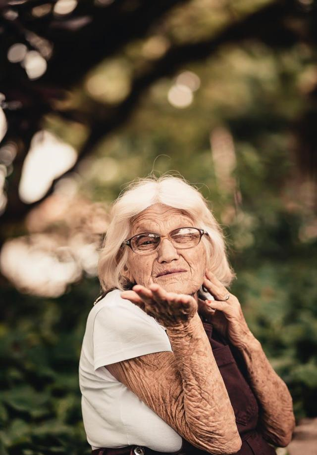 “儿媳，你们把婚房卖了给我治病吧”：儿媳的回答让婆婆心寒！休闲区蓝鸢梦想 - Www.slyday.coM