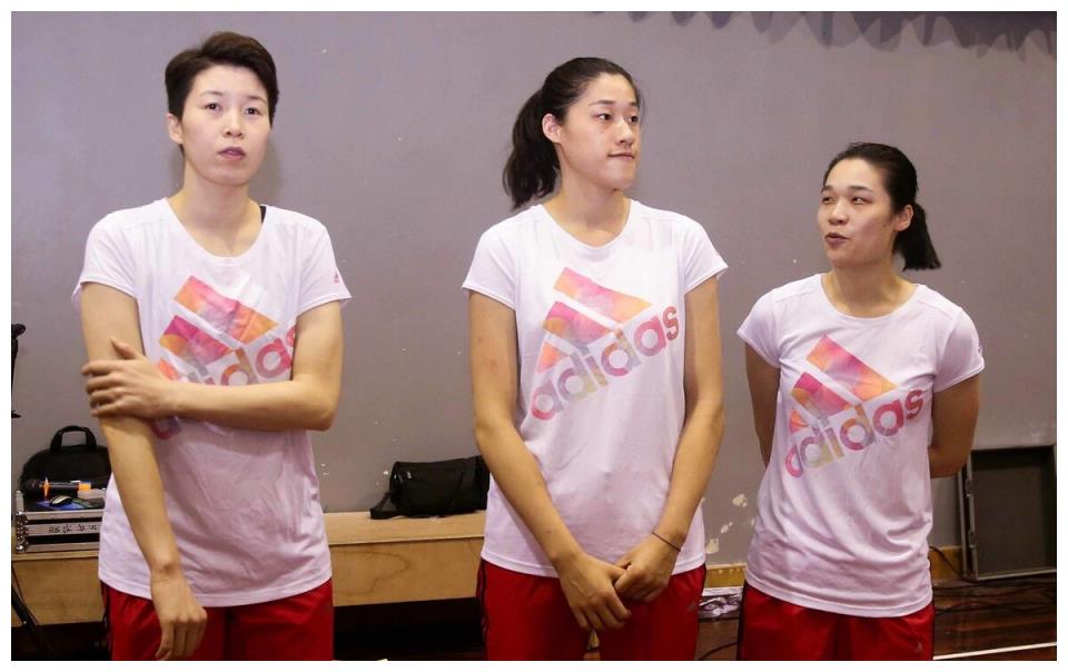 王梦洁2场无缘首发林莉却更让郎平失望2位里约功勋或无缘奥运