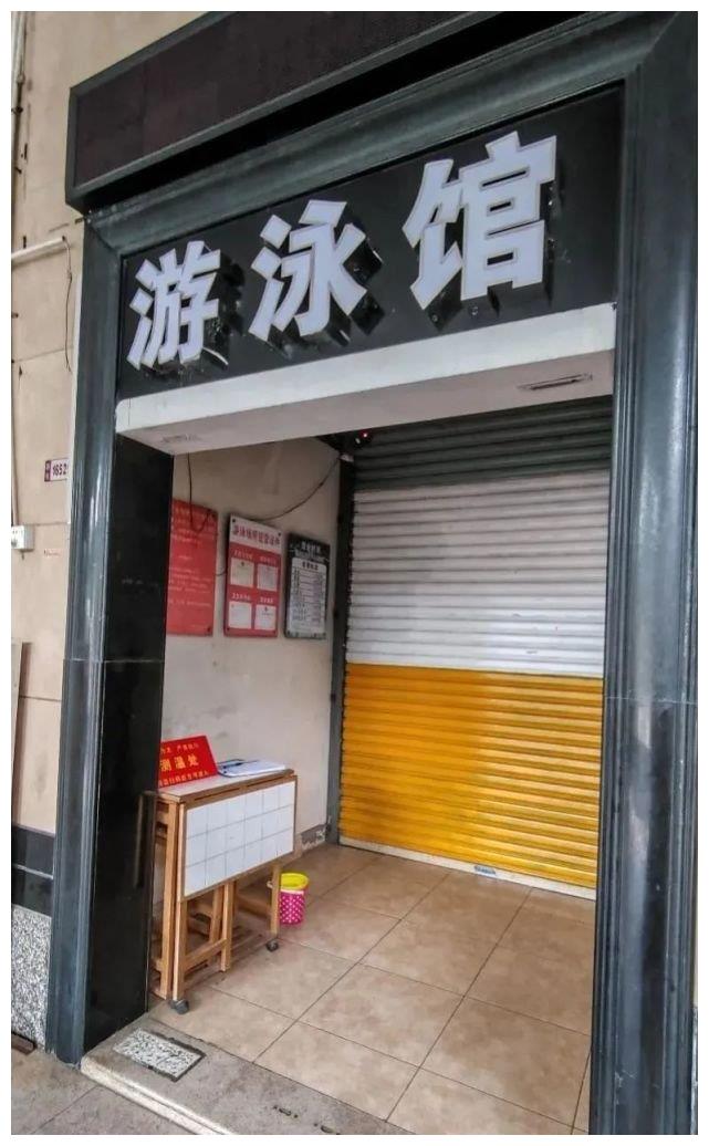 痛心!7岁男童在小区泳池溺亡,漳州家长要注意这几点!休闲区蓝鸢梦想 - Www.slyday.coM 痛心!7岁男童在小区泳池溺亡,漳州家长要注意这几点!休闲区蓝鸢梦想 - Www.slyday.coM