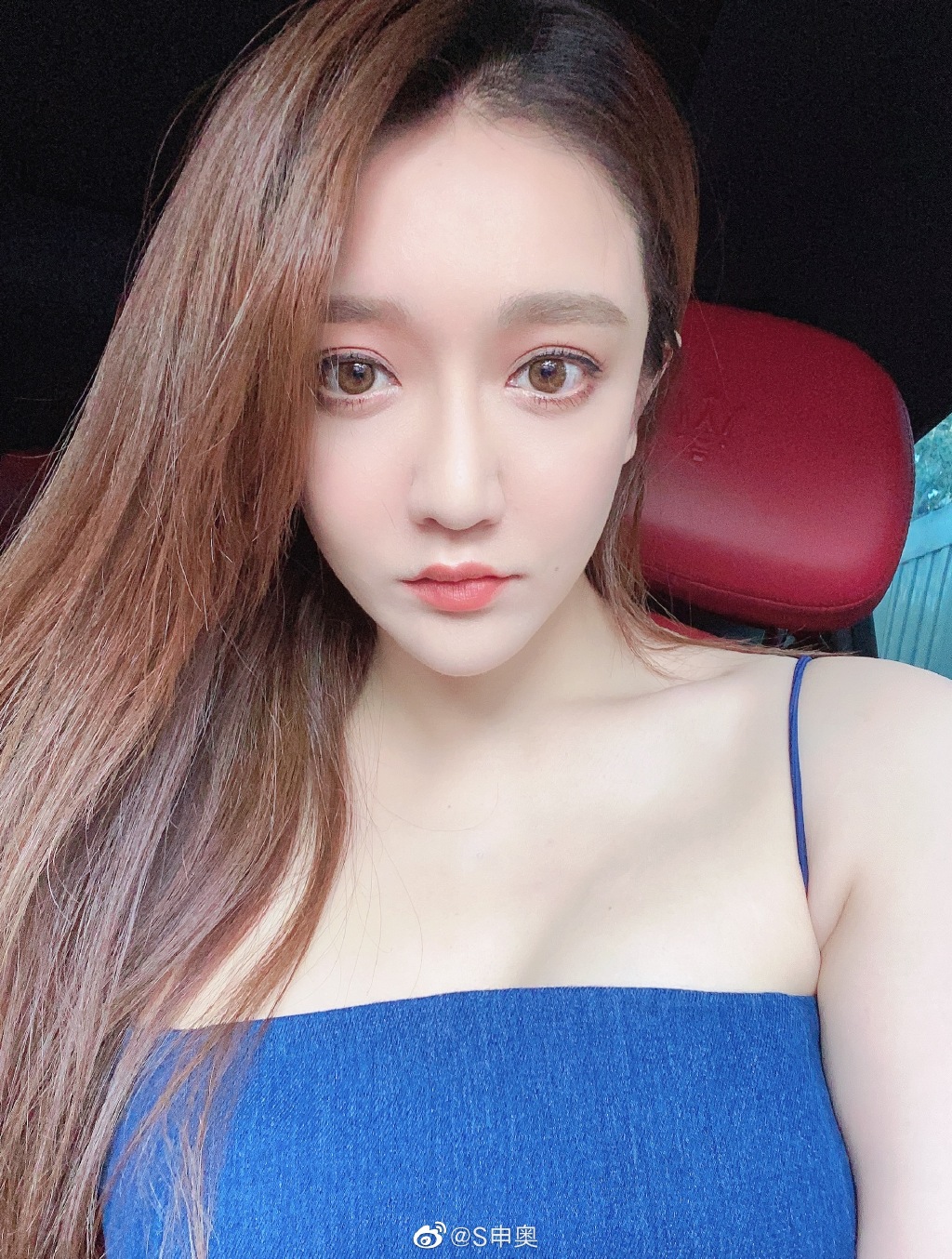 美女演员申奥迷人美照欣赏好漂亮啊