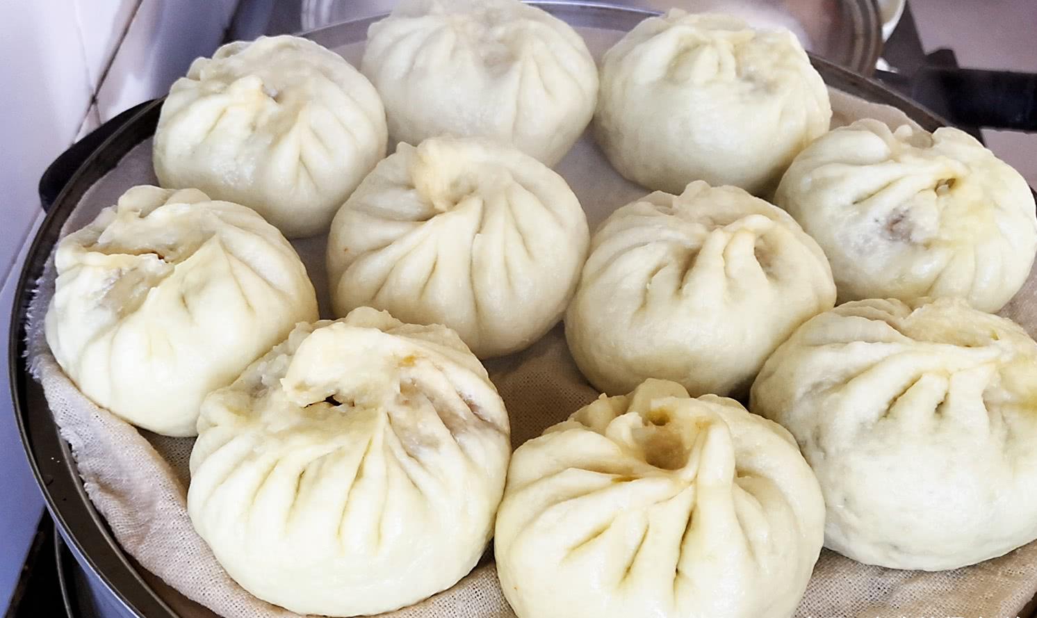 东北的15种包子馅包子铺卖不全都靠自己积累