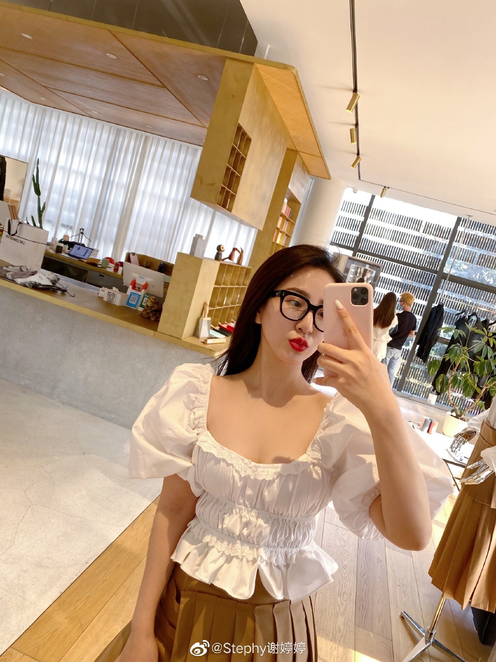 网红美女模特stephy谢婷婷迷人写真美照好看_高清图集_新浪网