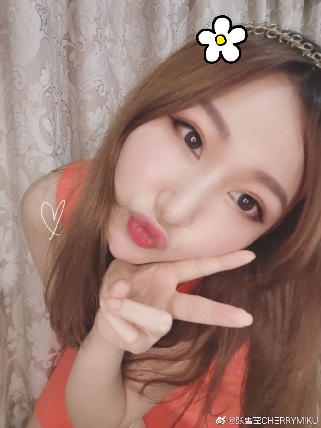 美女演员张雪莹迷人写真美照好漂亮啊