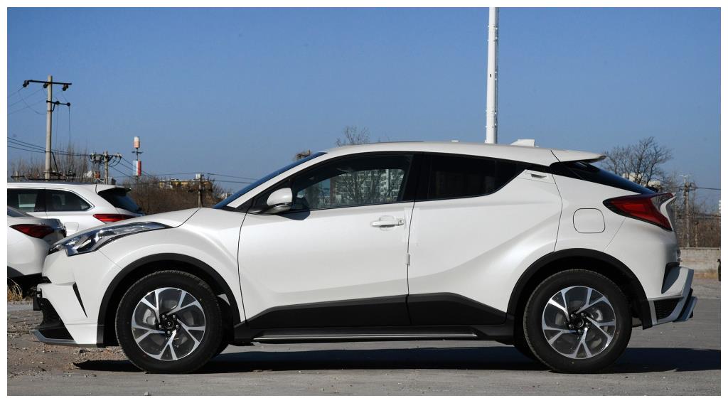 预算15万提辆丰田chr,行驶6298公里后,车主终于说了句真实话!