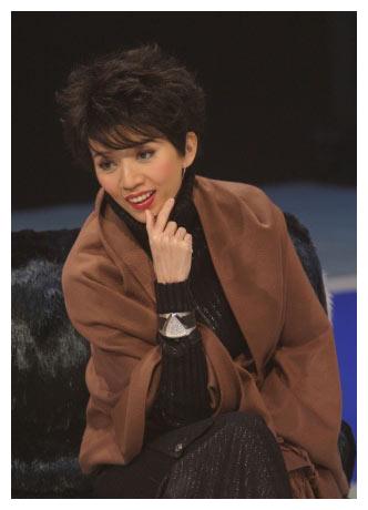 香港的女儿梅艳芳气质出众风情万种国色天香风华绝代东方不败