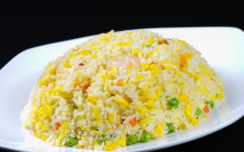 蛋炒饭先炒米还是先炒蛋分享正确顺序色泽金黄粒粒鲜香