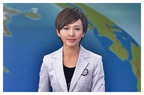 新闻联播主持人欧阳夏丹去哪里了真实原因引发观众热议