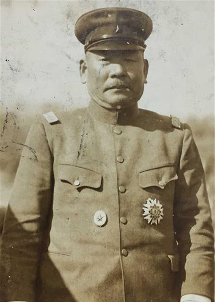 二战日军军官图片