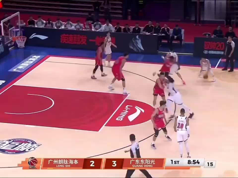 广东93-85广州！拿下5连胜，徐杰20分4助攻4抢断集锦