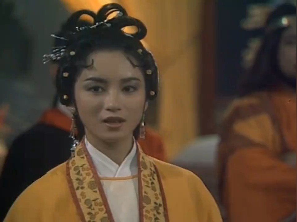 以前的女演员真美，配上徐小凤老歌《情深义重》，百听不厌