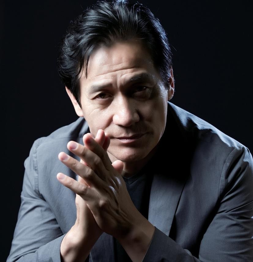 韩国"国民影帝"安圣基_高清图集_新浪网