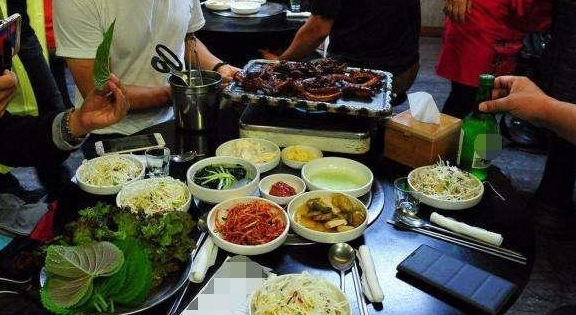 为何“中式炒菜”在<a href=