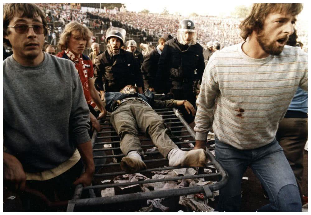 欧洲足联史上最黑暗一小时:海瑟尔惨案致几十人丧生