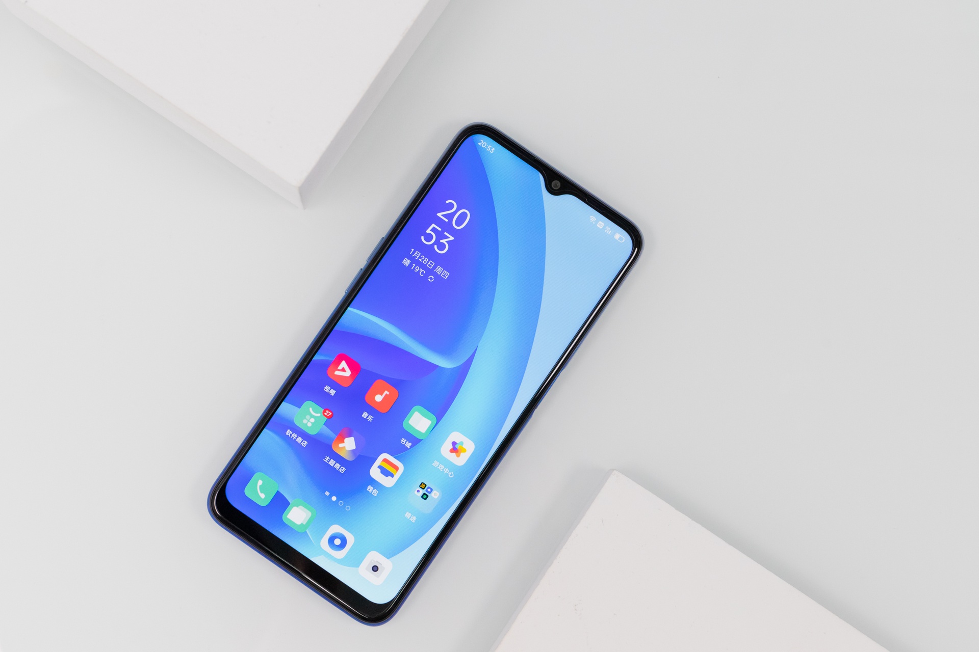 轻薄时尚大电池5g手机 oppo a55图赏__财经头条