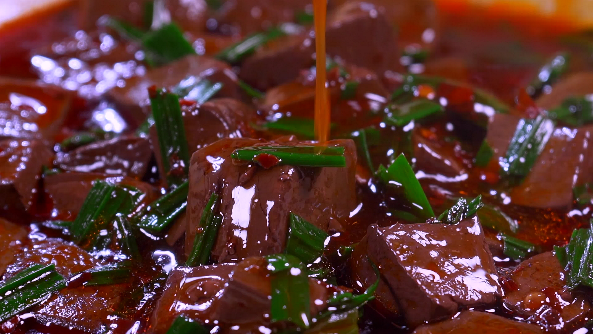 麻辣鸭血香辣嫩滑的鸭血超级下饭