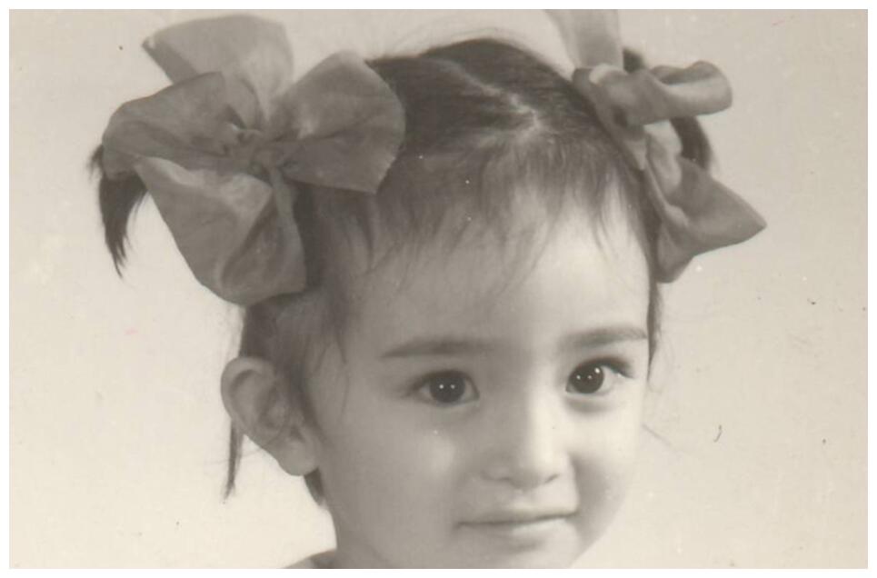 5岁小糯米照片被公开,又看到了熟悉的面孔,难怪杨幂不愿公开!